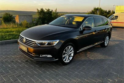 2015' Volkswagen Passat