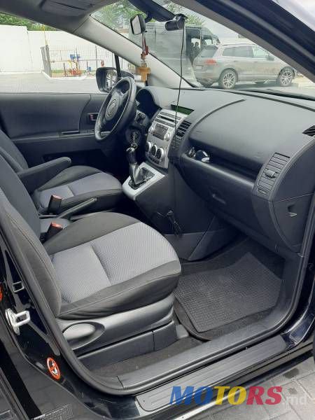 2006' Mazda 5 photo #4