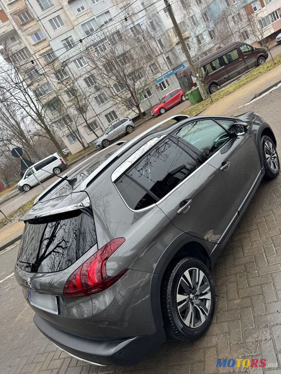 2019' Peugeot 2008 photo #6
