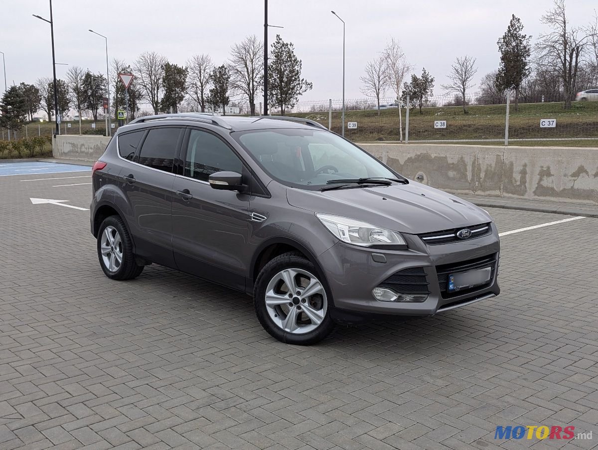 2014' Ford Kuga photo #2