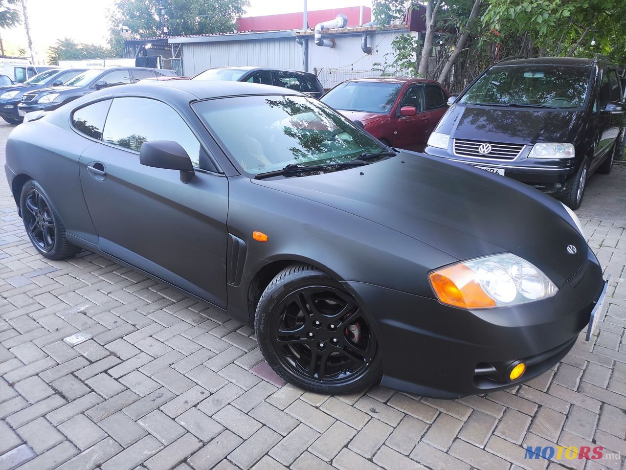 2004' Hyundai Coupe photo #3