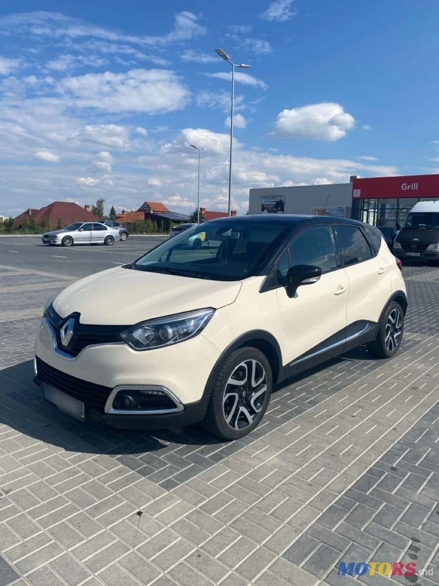 2015' Renault Captur photo #1
