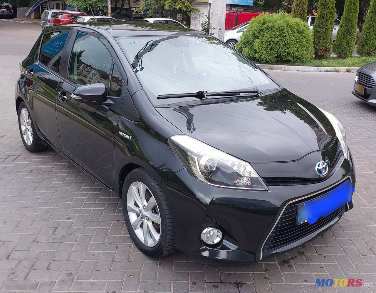 2012' Toyota Yaris photo #1