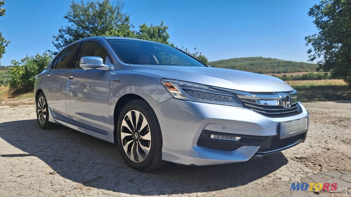 2017' Honda Accord photo #4