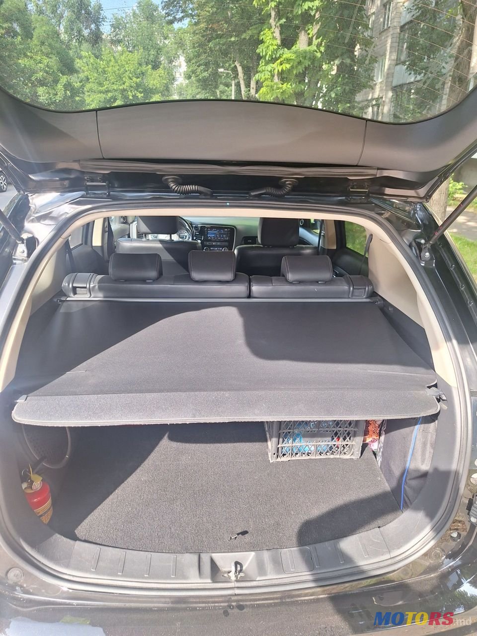 2015' Mitsubishi Outlander photo #5