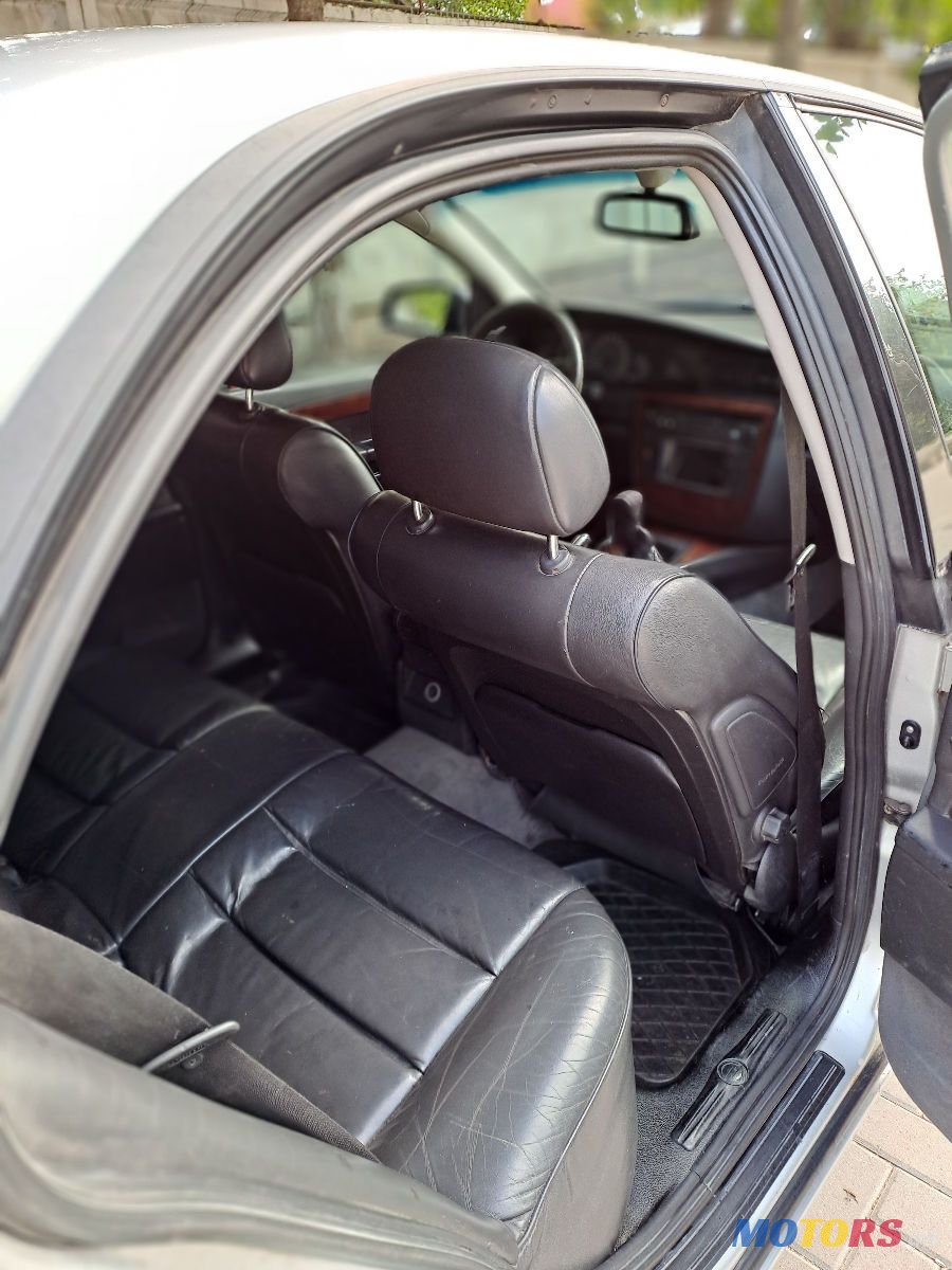 2000' Opel Omega photo #6