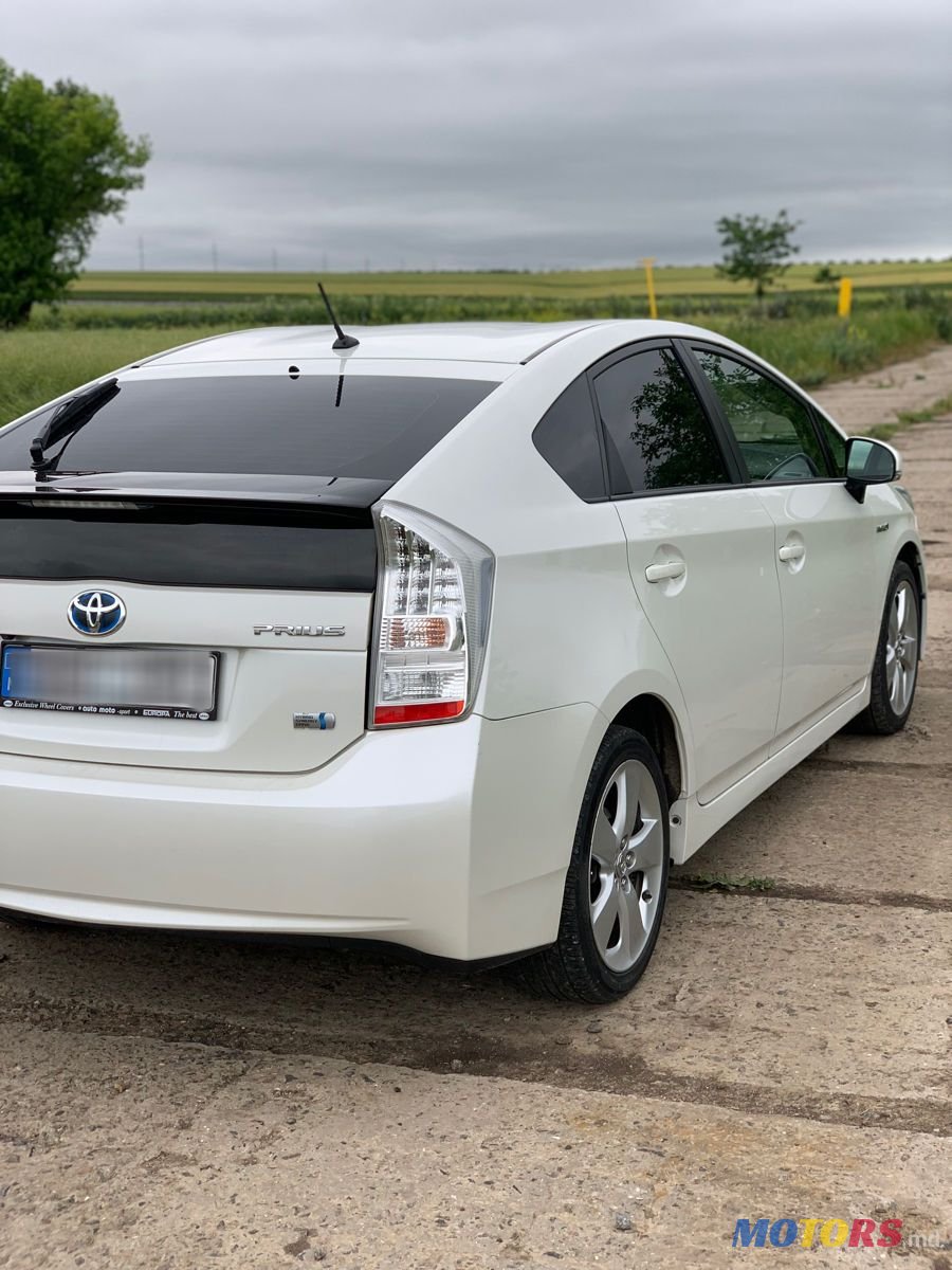 2009' Toyota Prius photo #3