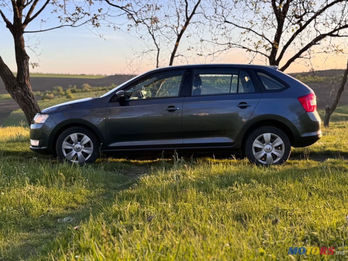 2015' Skoda Rapid photo #3