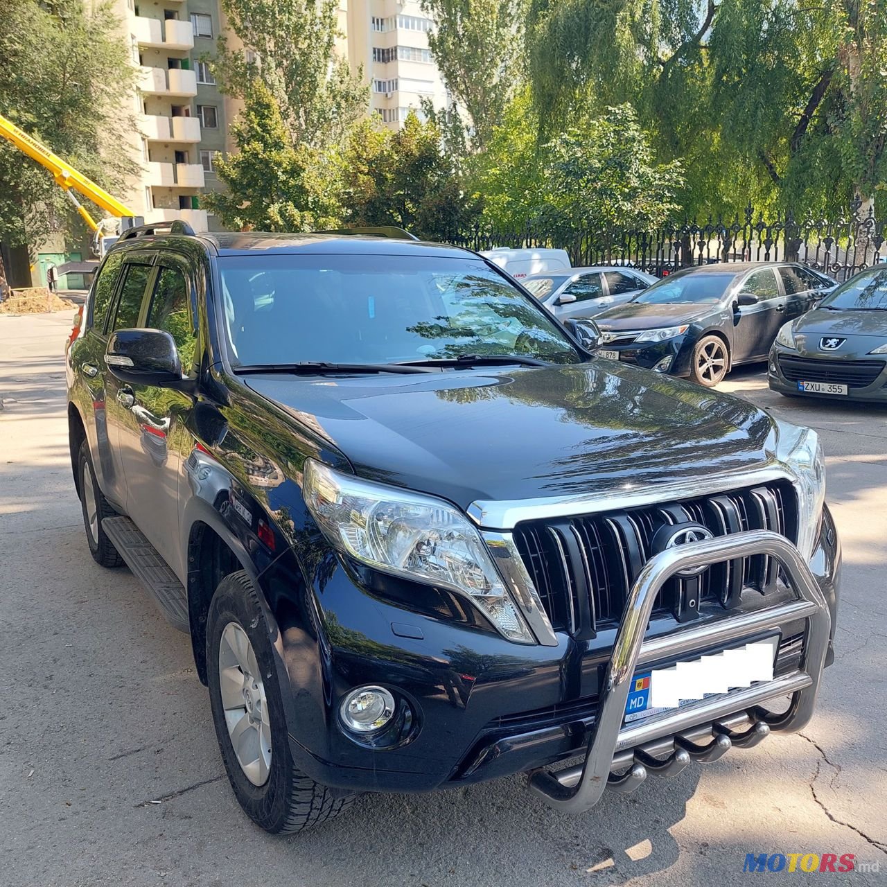 2015' Toyota Land Cruiser Prado photo #2