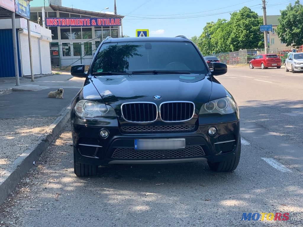 2011' BMW X5 photo #2