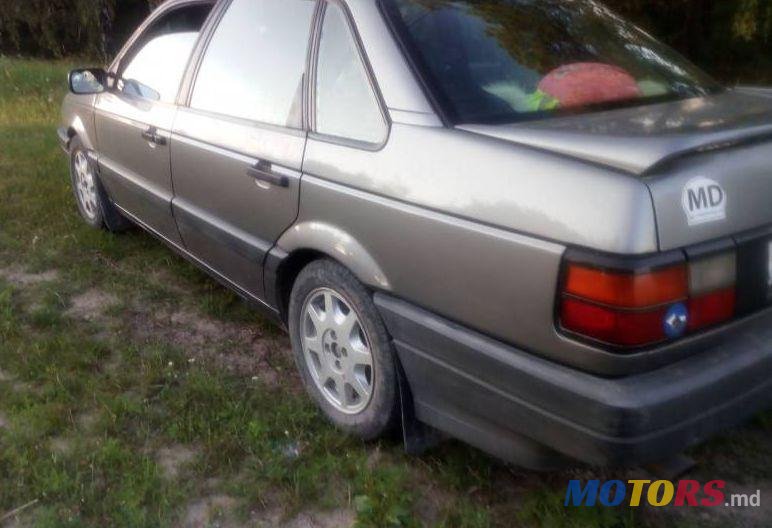 1992' Volkswagen Passat photo #1