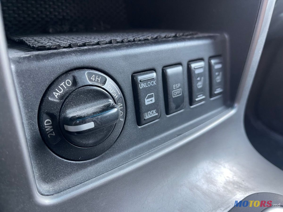 2005' Nissan Pathfinder photo #6