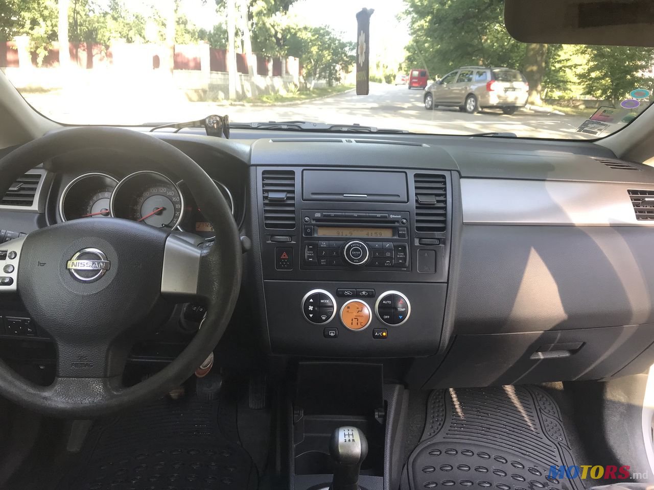 2008' Nissan Tiida photo #5