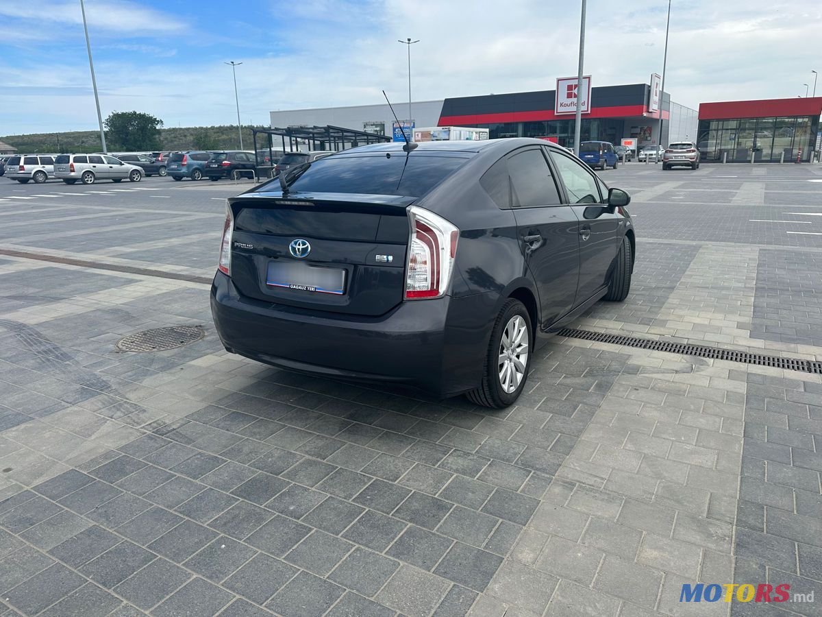 2015' Toyota Prius photo #4