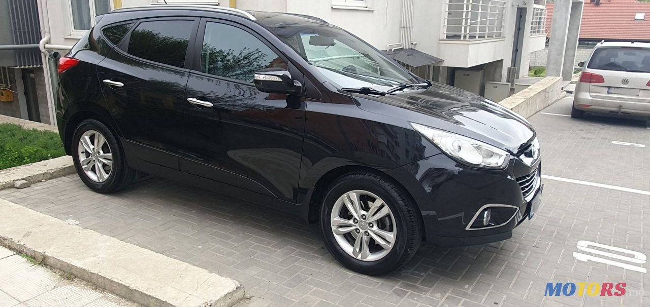 2011' Hyundai Tucson photo #3