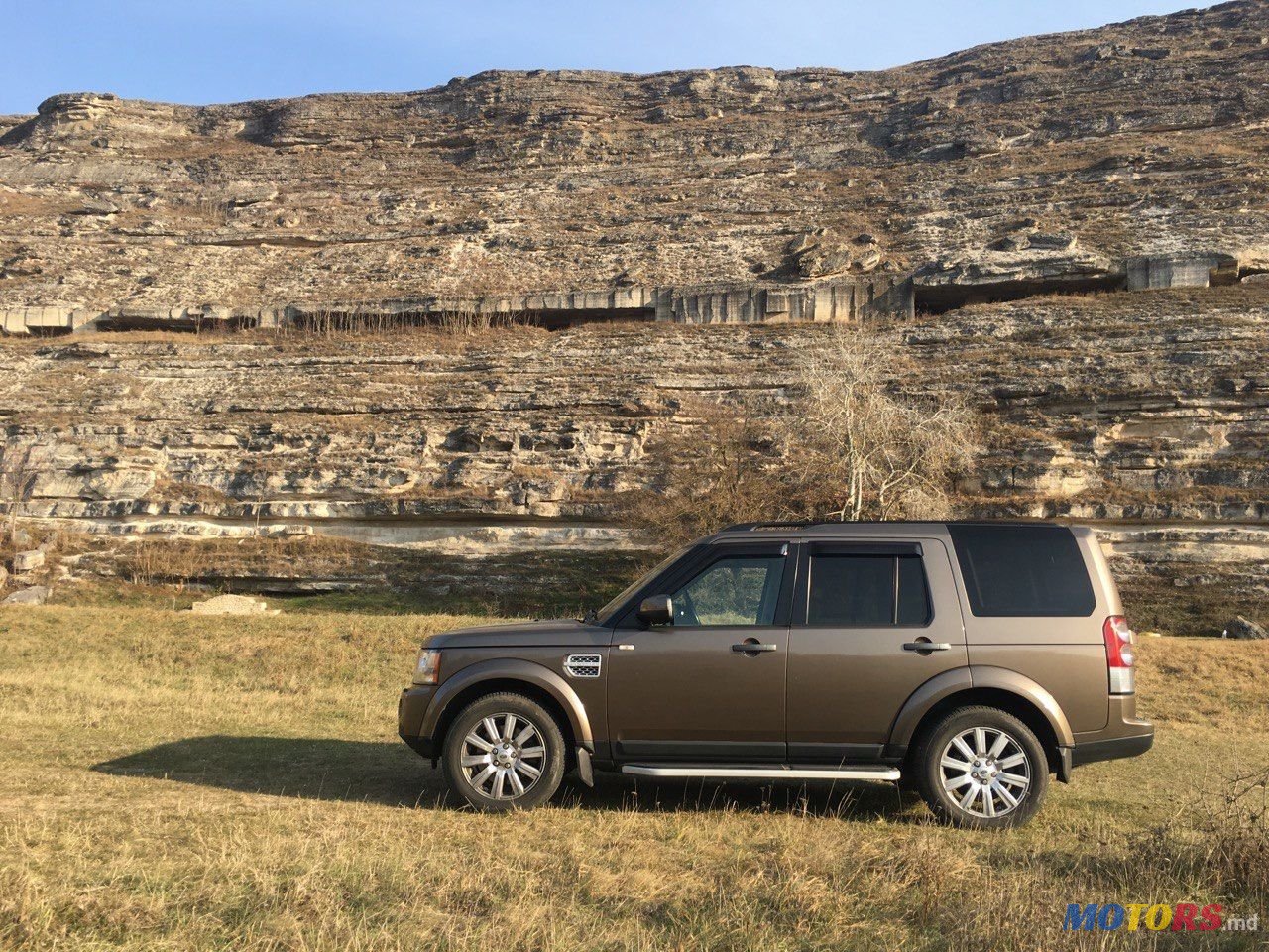 2013' Land Rover Discovery photo #4