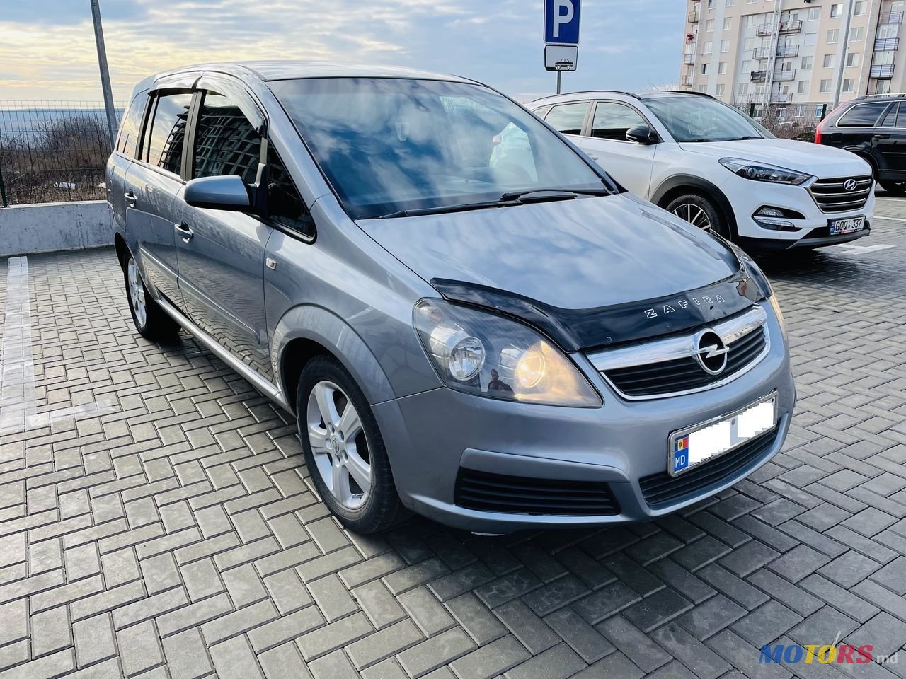 2006' Opel Zafira photo #4