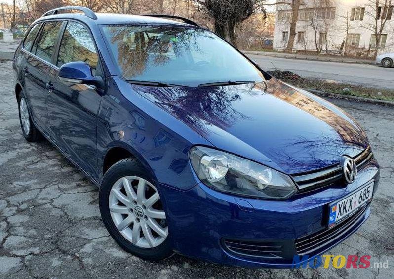 2010' Volkswagen Golf photo #1