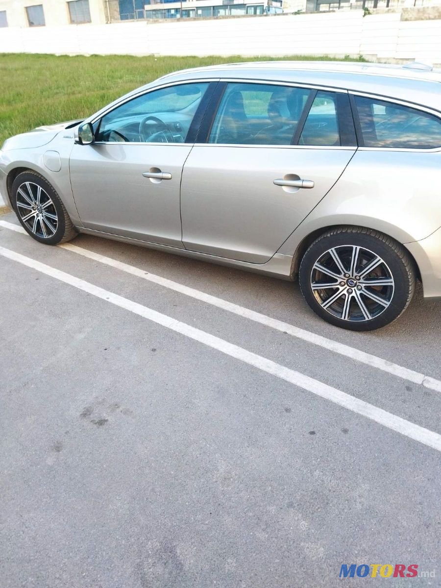 2014' Volvo V60 photo #4
