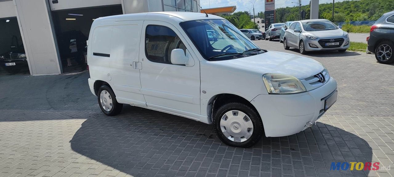 2003' Peugeot Partner photo #2