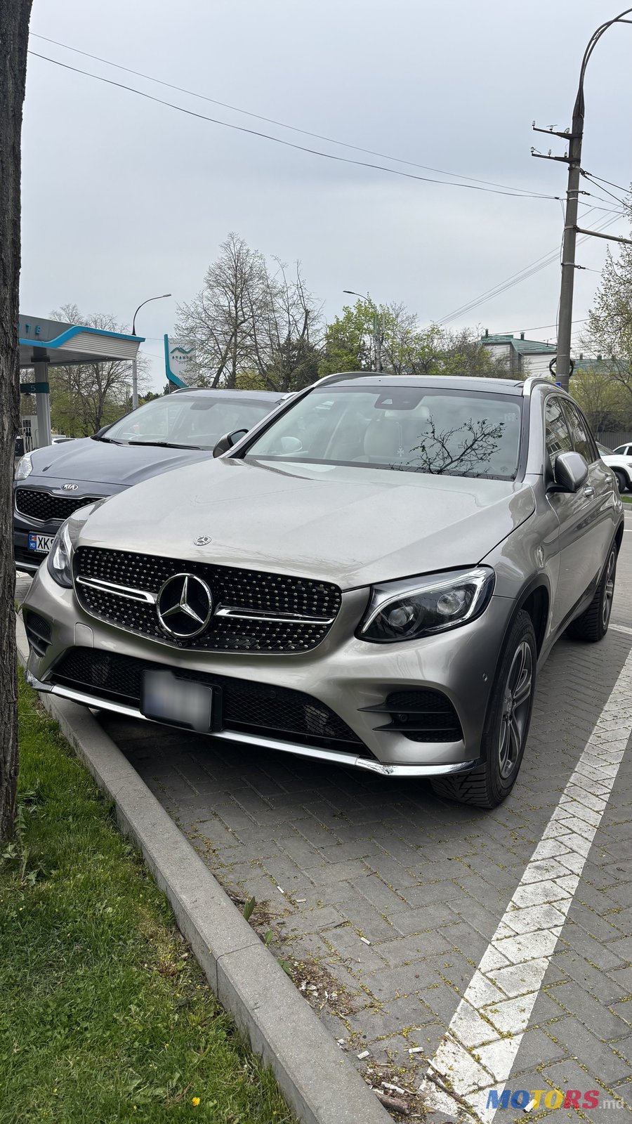 2019' Mercedes-Benz GLC 300 photo #1