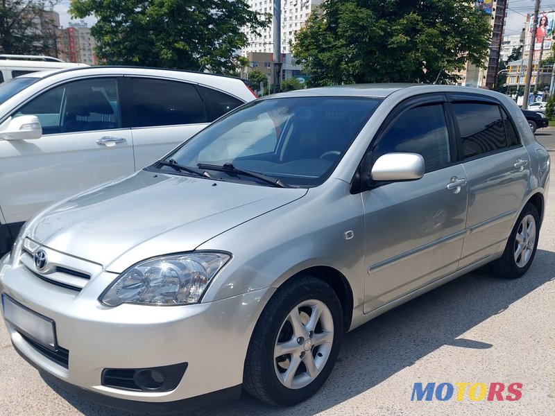 2005' Toyota Corolla photo #3