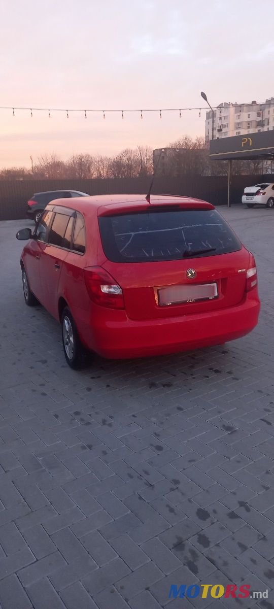 2009' Skoda Fabia photo #4