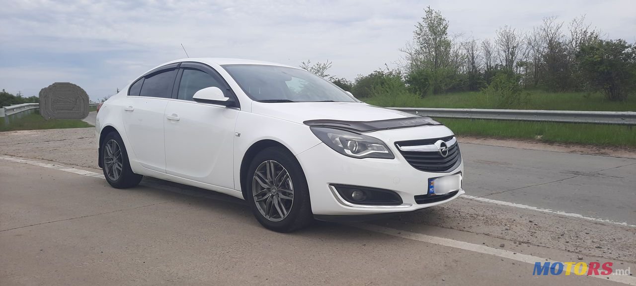 2015' Opel Insignia photo #2