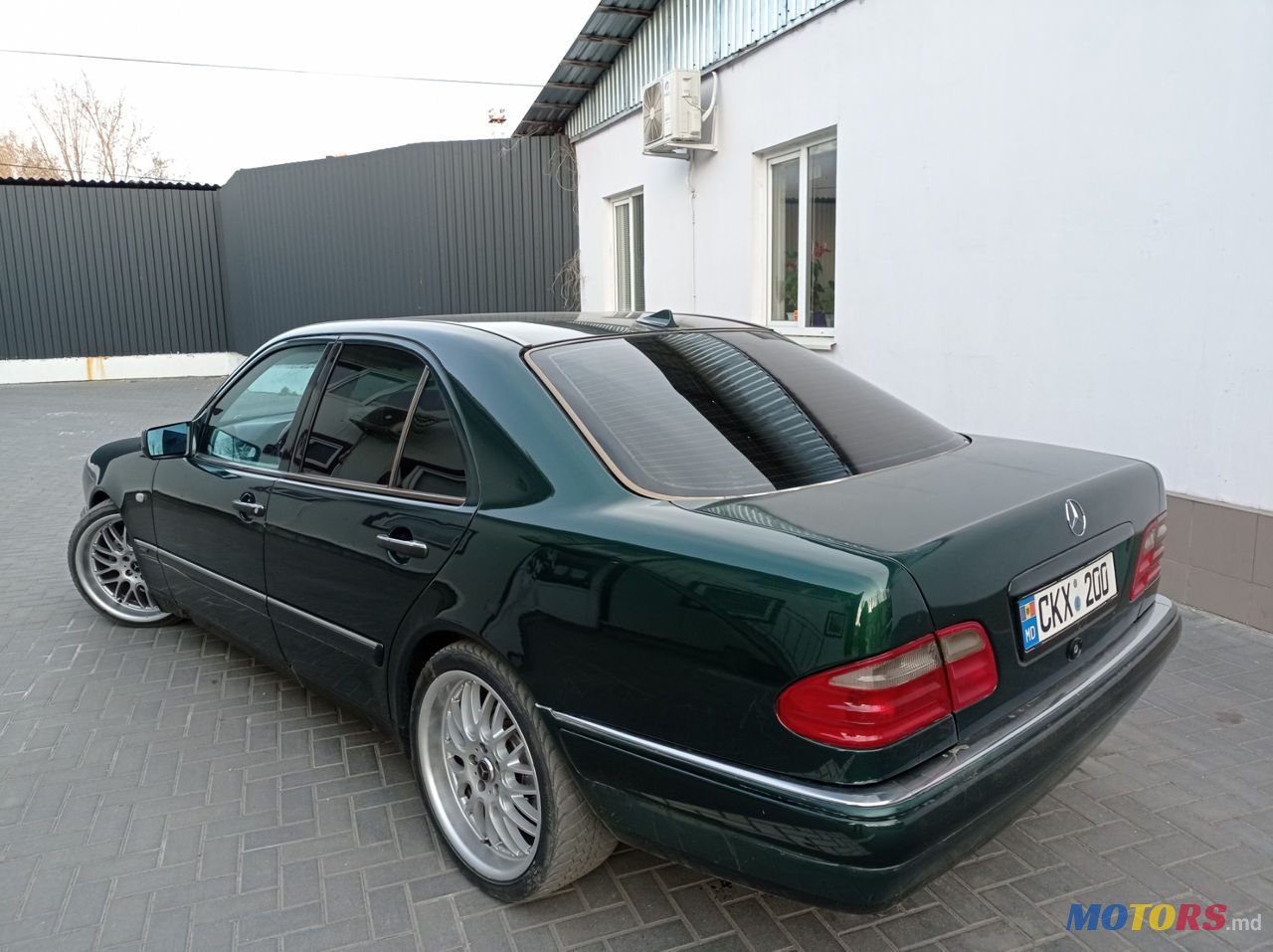 1996' Mercedes-Benz E Класс photo #3