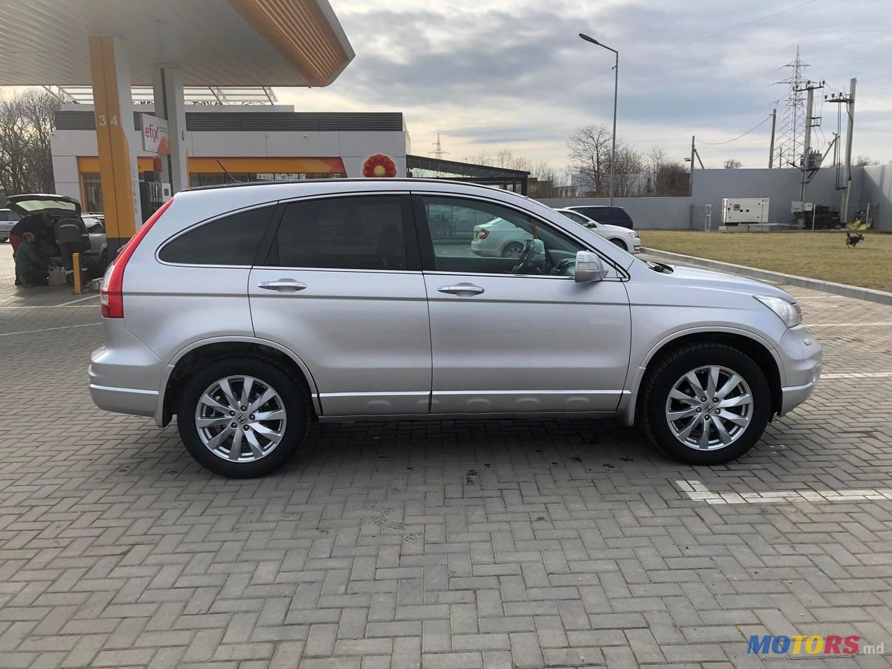 2010' Honda CR-V photo #1