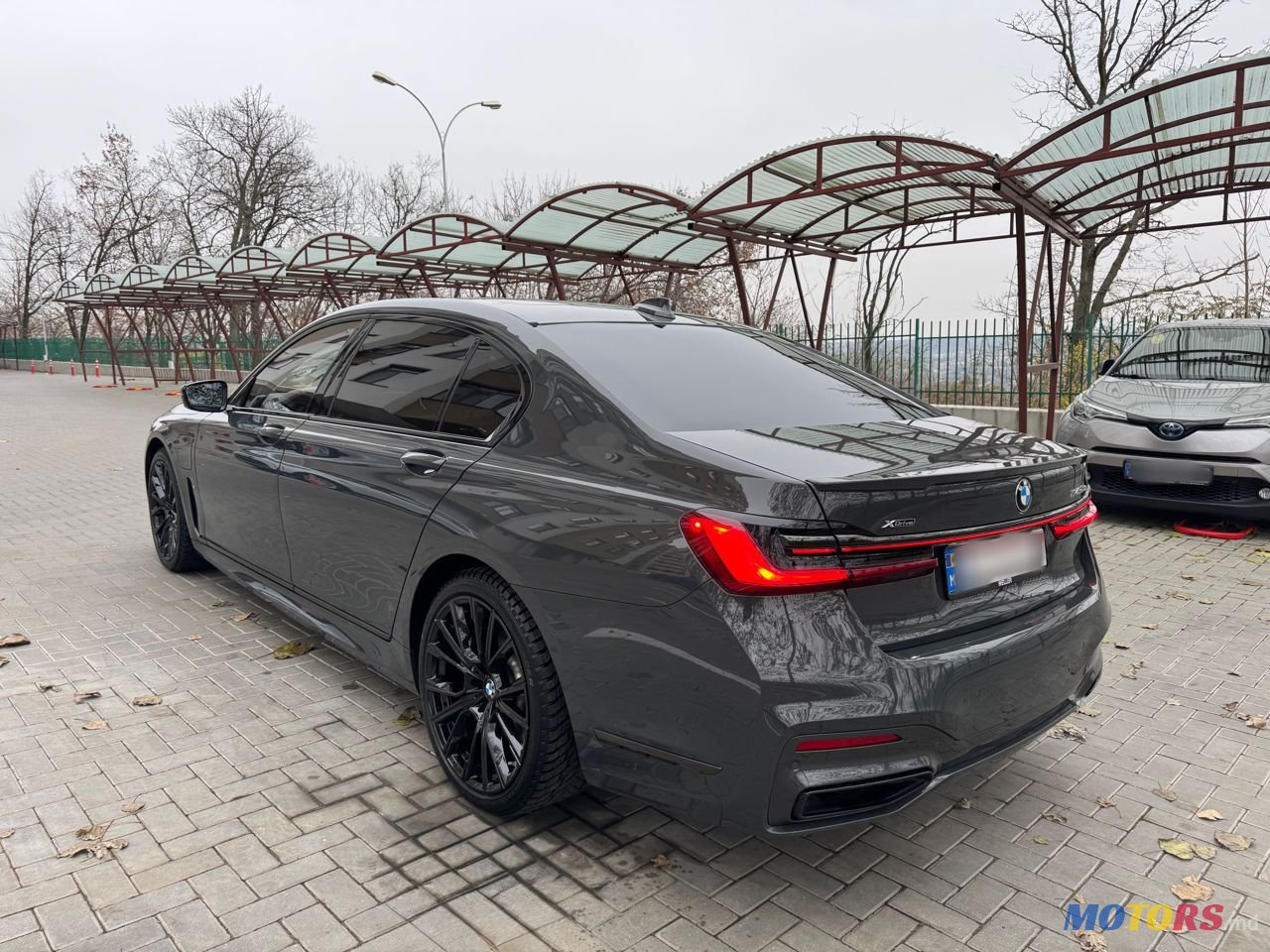 2020' BMW 7 Series photo #4