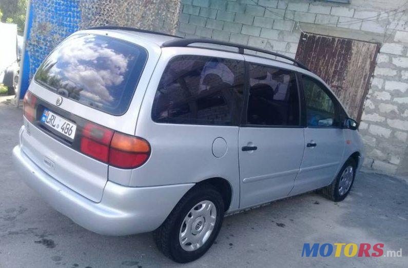 2000' Volkswagen Sharan photo #1