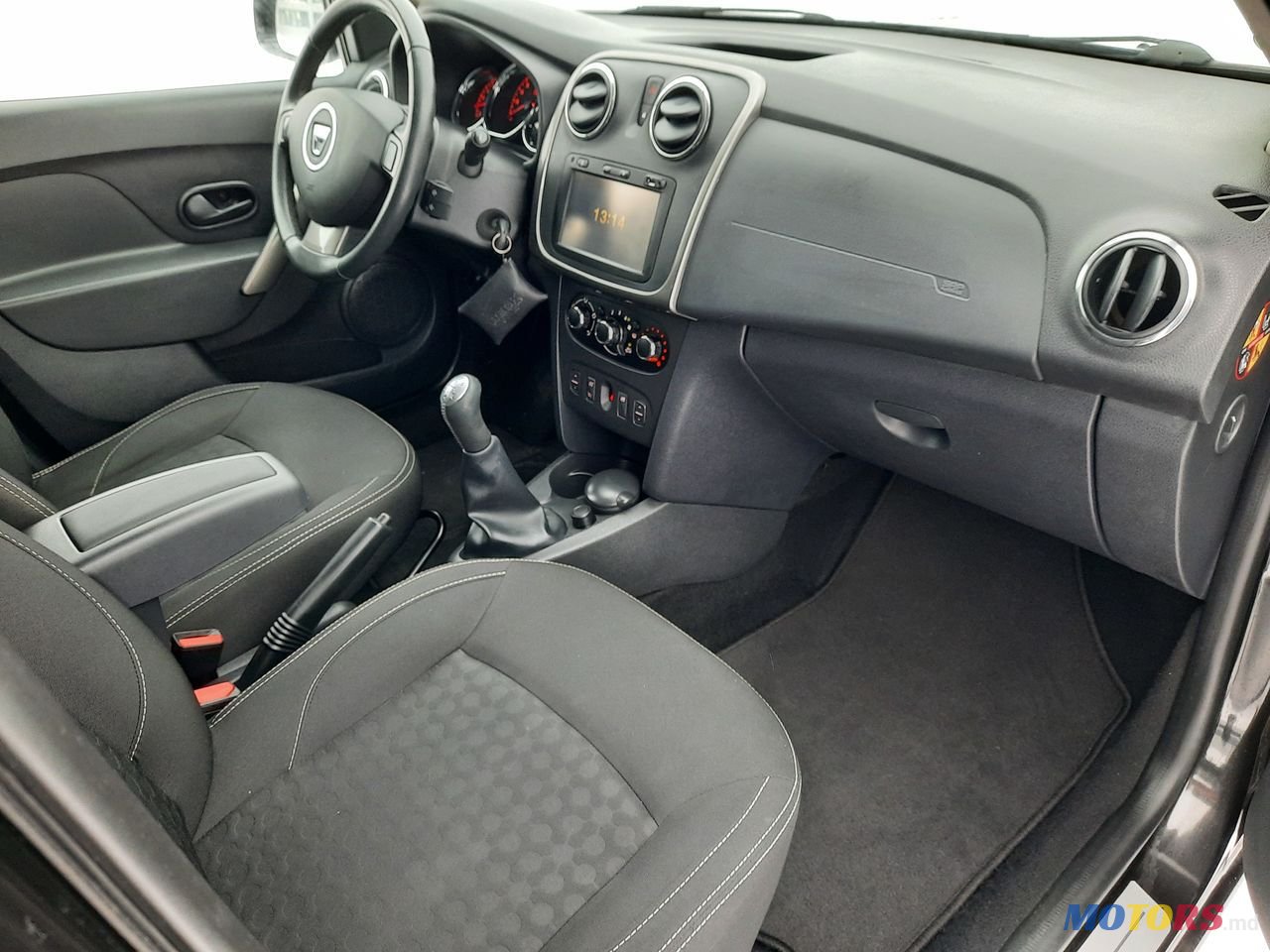 2014' Dacia Logan Mcv photo #6