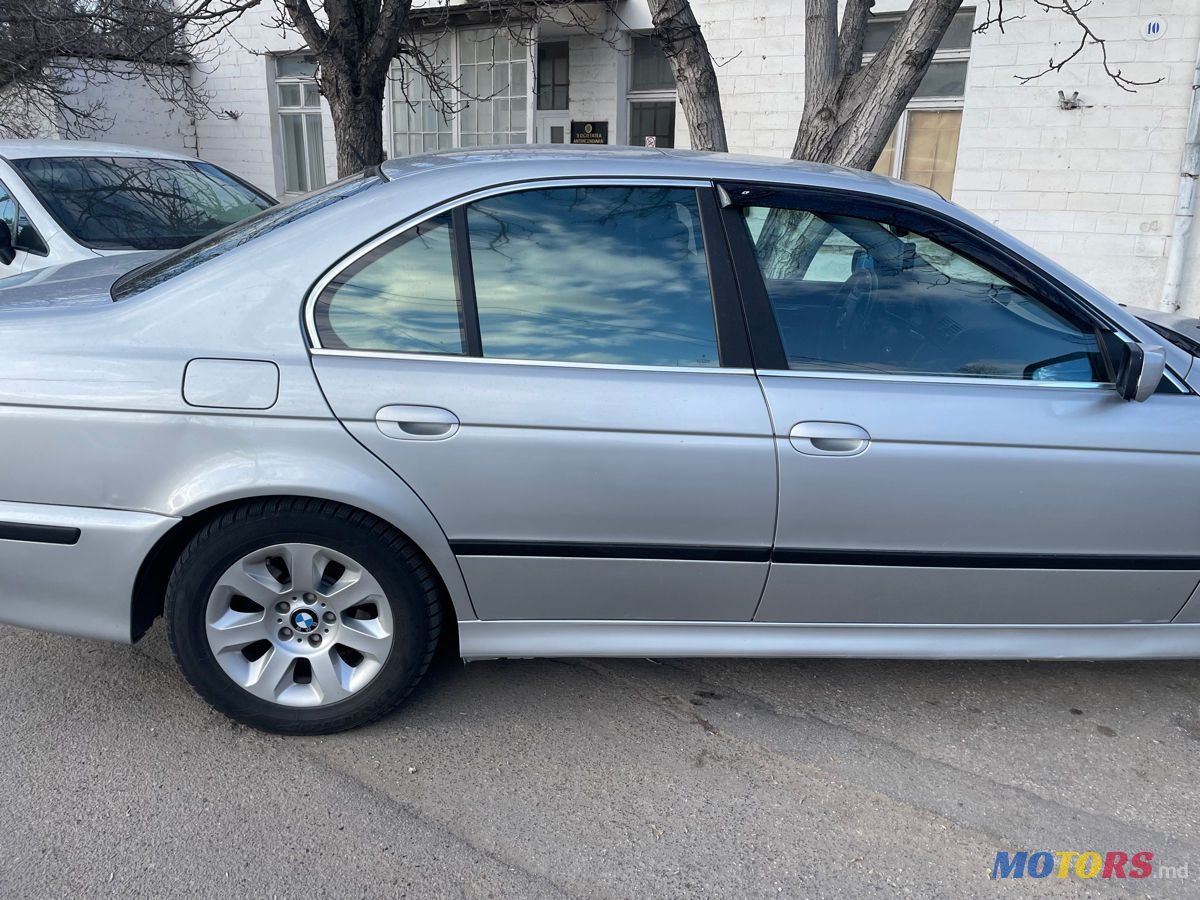2001' BMW 5 Series photo #2