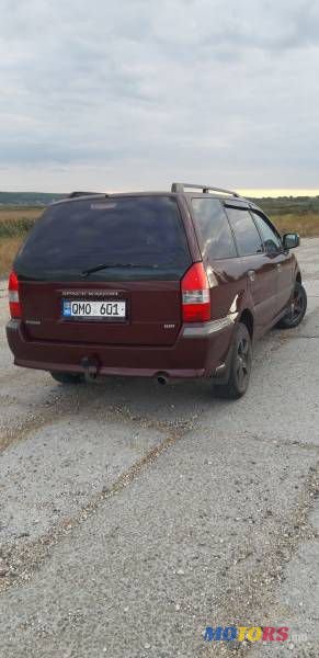 1999' Mitsubishi Space Wagon photo #4