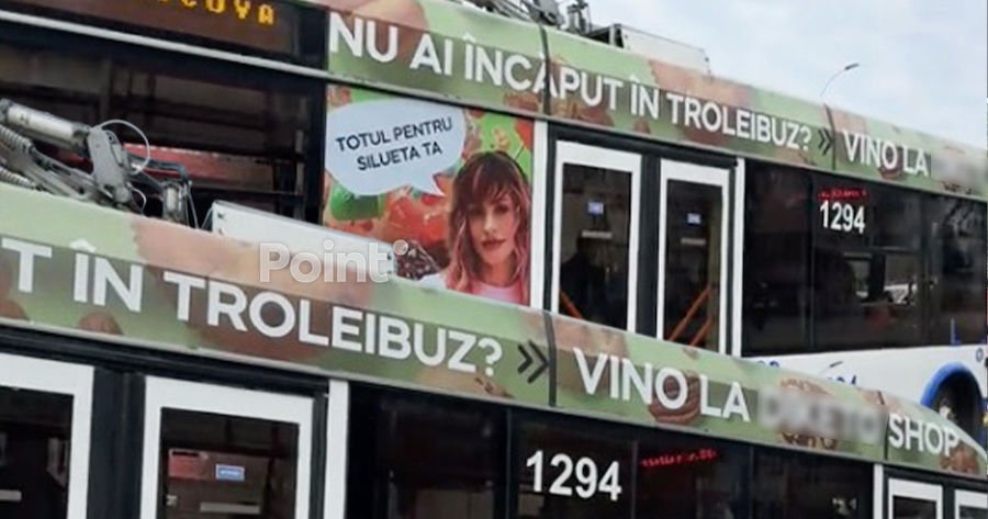 Реклама на троллейбусе Кишинёва вызвала скандал: Ужасная дискриминация