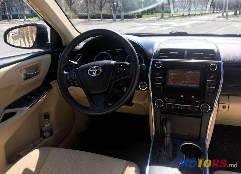 2015' Toyota Camry photo #2