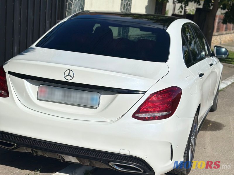 2016' Mercedes-Benz C-Class photo #2