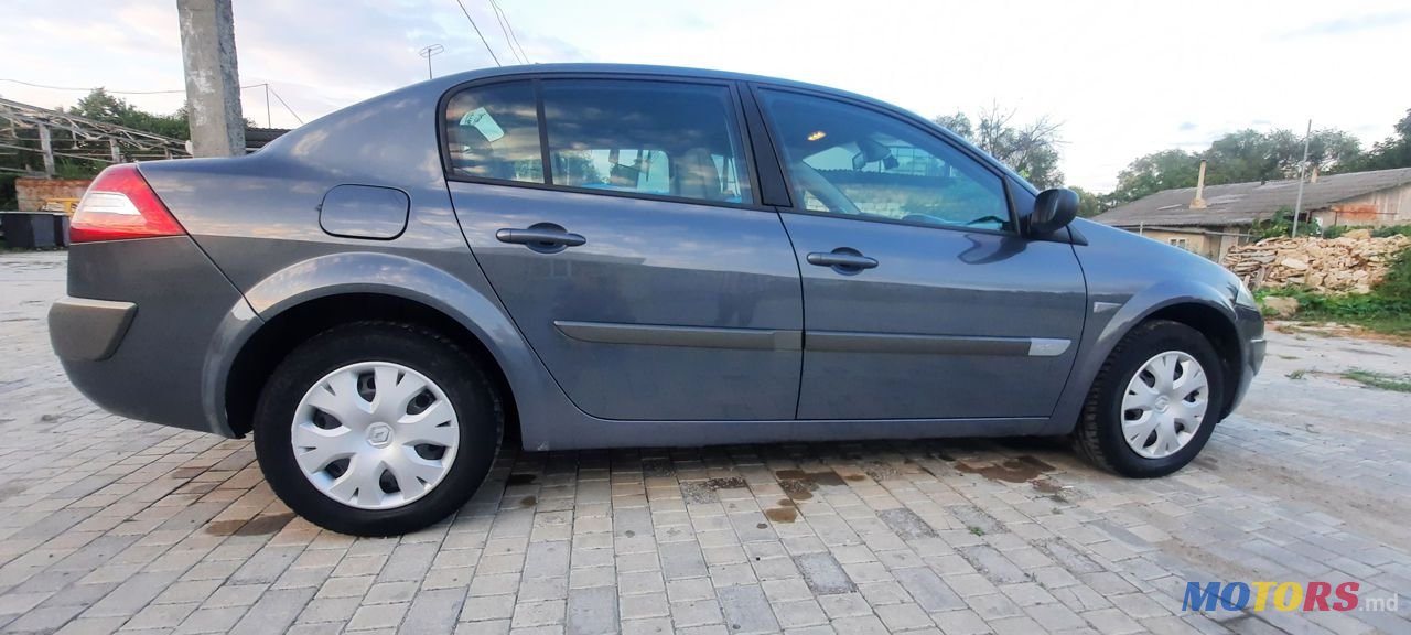 2006' Renault Megane photo #6