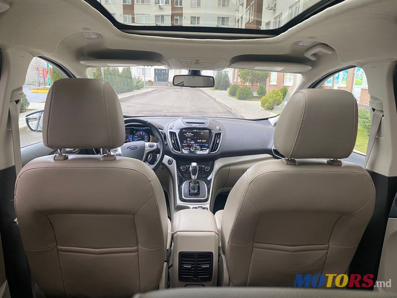 2013' Ford C-MAX photo #6