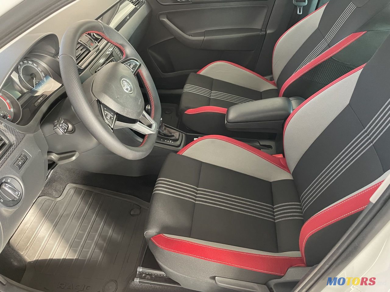 2016' Skoda Rapid photo #6