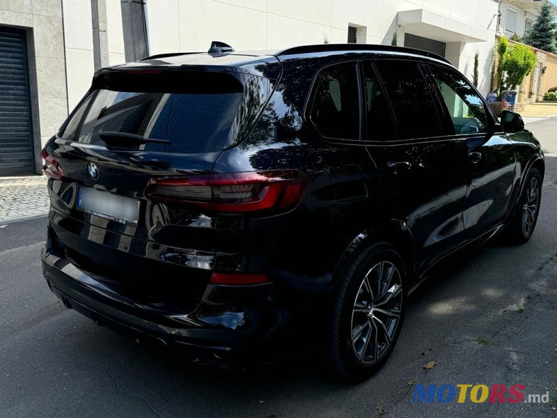 2020' BMW X5 photo #5