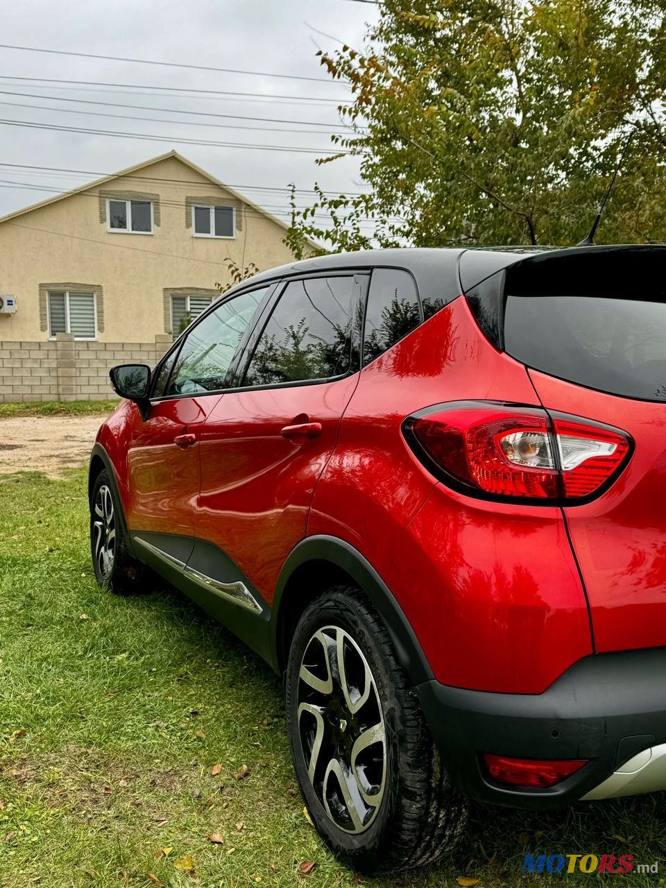 2015' Renault Captur photo #5