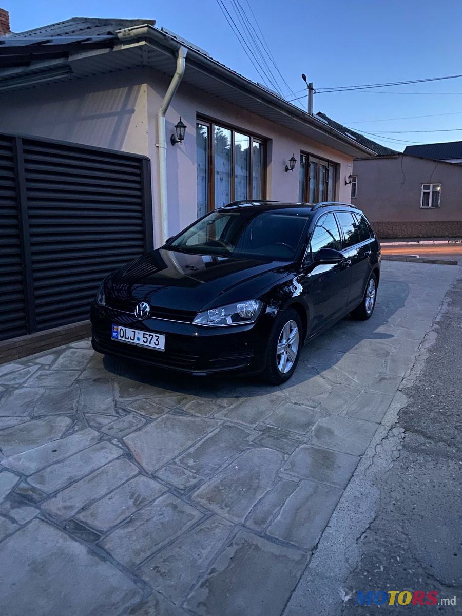 2013' Volkswagen Golf photo #1