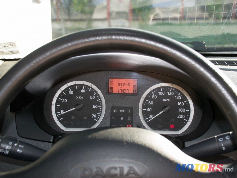 2006' Dacia Logan photo #5