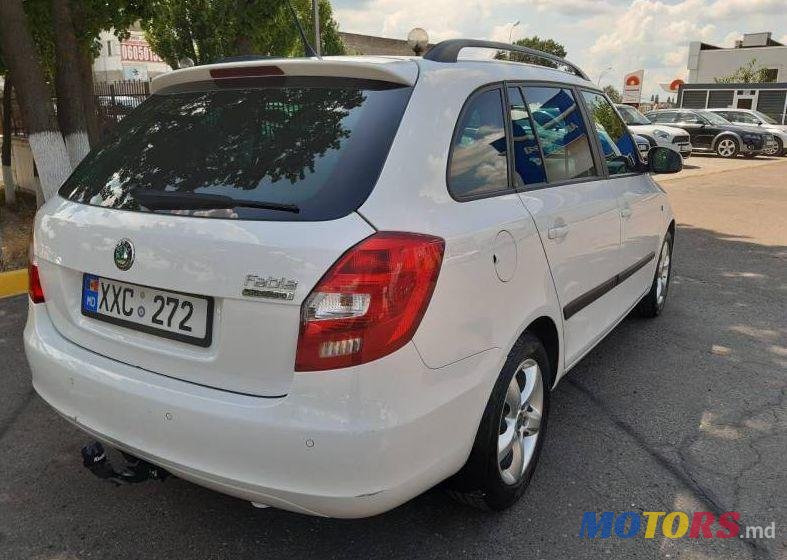 2010' Skoda Fabia photo #2
