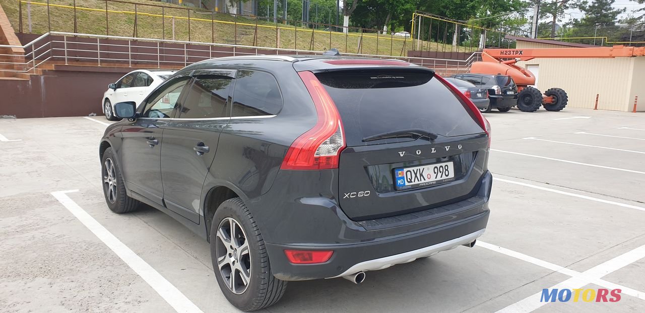 2012' Volvo XC60 photo #2