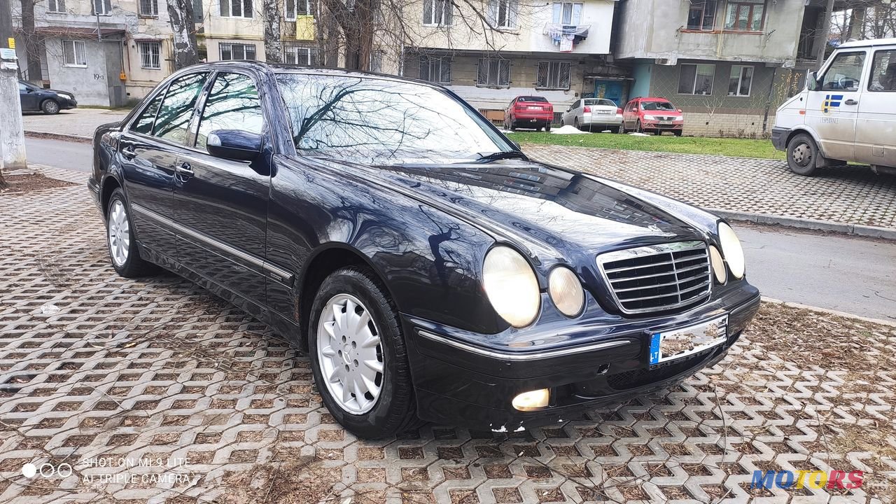 2001' Mercedes-Benz E Класс photo #2