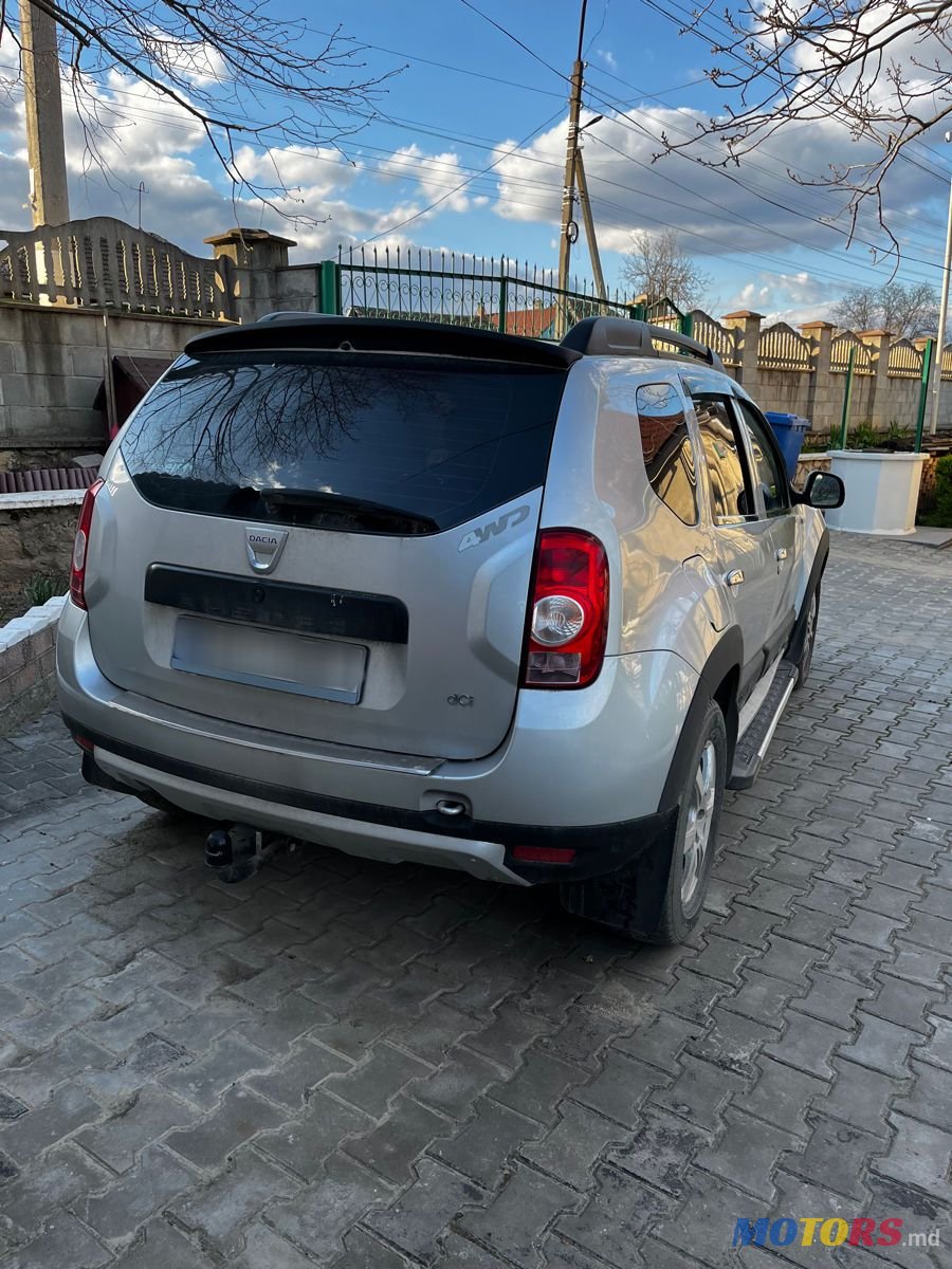 2011' Dacia Duster photo #3