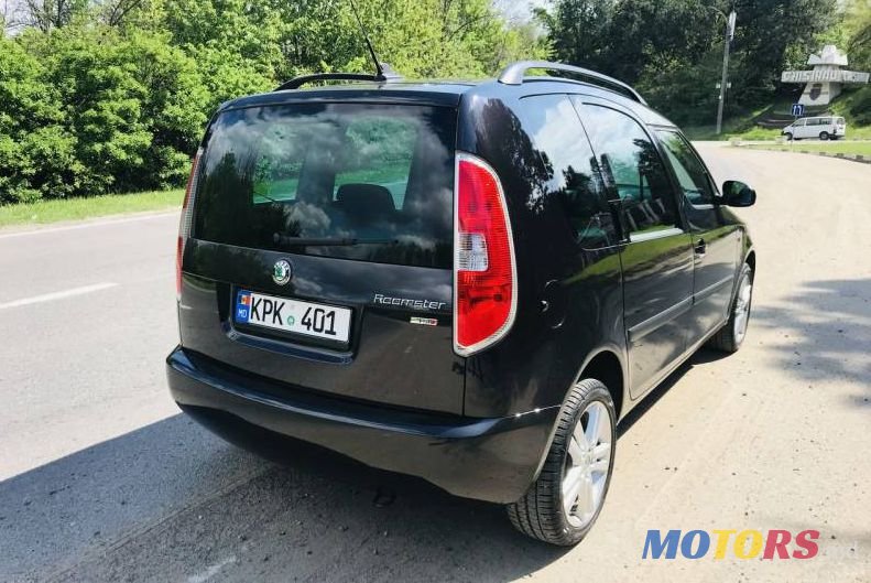 2011' Skoda Roomster photo #5